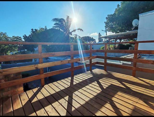 2 BEDROOM HOUSE FOR SALE IN WOODSTOCK UPPER